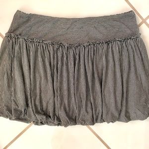 GUESS Jersey Striped Balloon Mini Skirt/S